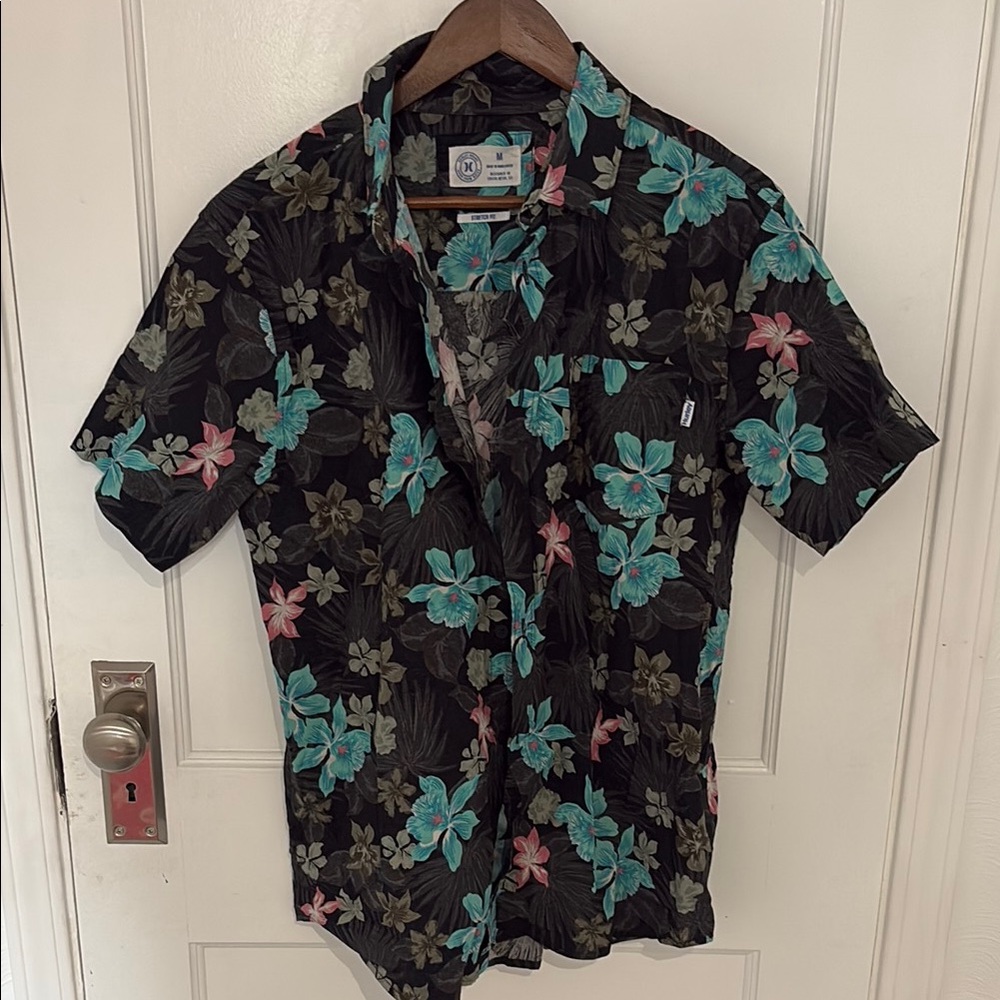 Hurley Black and Pink Casual Button Down Shirt